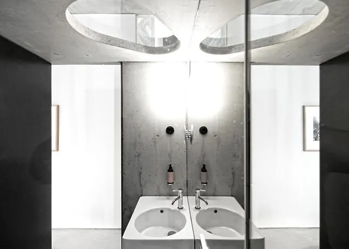 Casa Do Conto - Arts & Couette-café